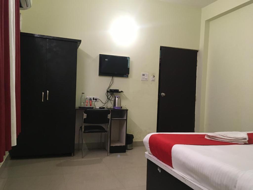 Hotel Yug Residency Varanasi Exterior foto